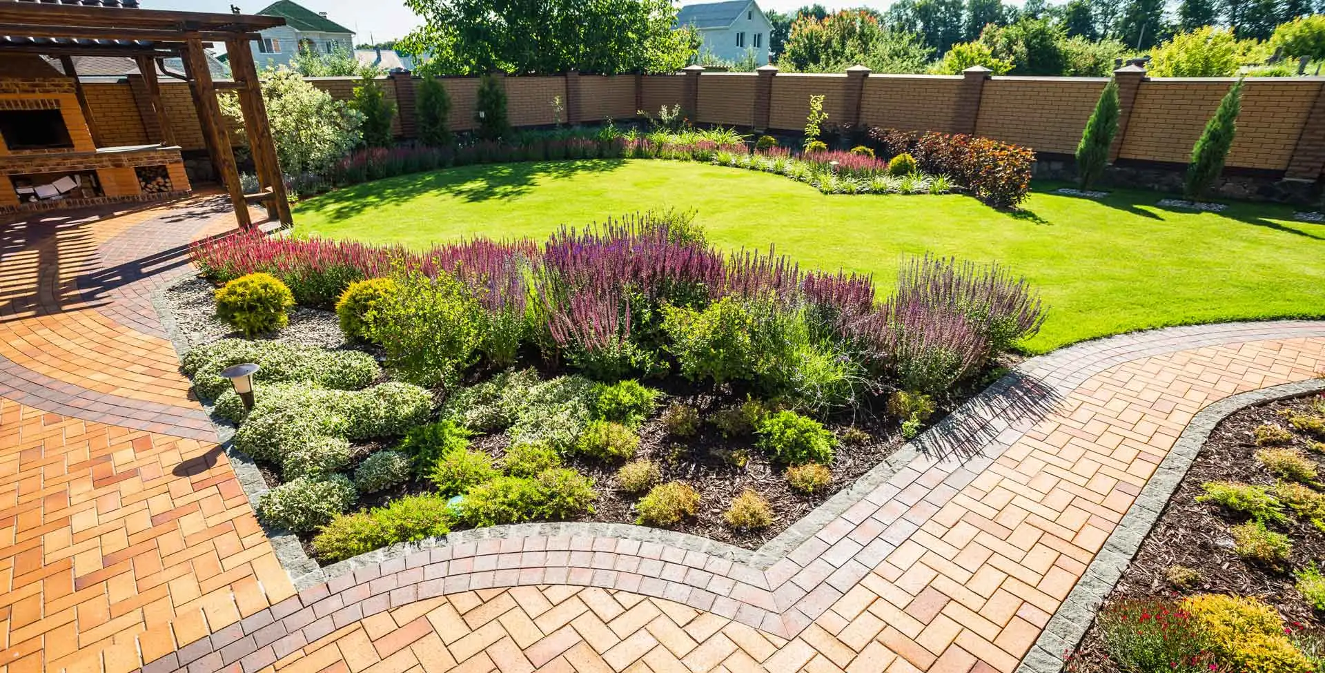 Insanely Popular, yet Amazingly Original: Flagstone